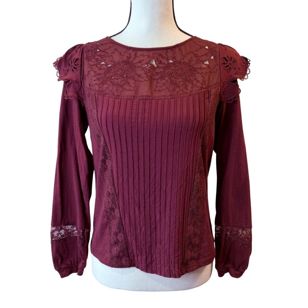 Tiny Anthropologie Women’s Burgundy Blouse Size XS